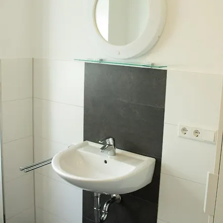 Apartement Erlebnisberg Kappe - Buchenweg 13-k فندق *